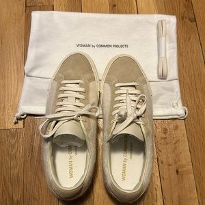 Size 35 (5) Common Projects Retro Wool White Sneakers